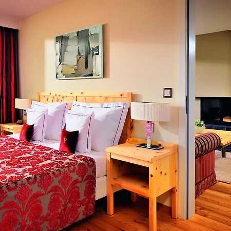 Hotel Paradies