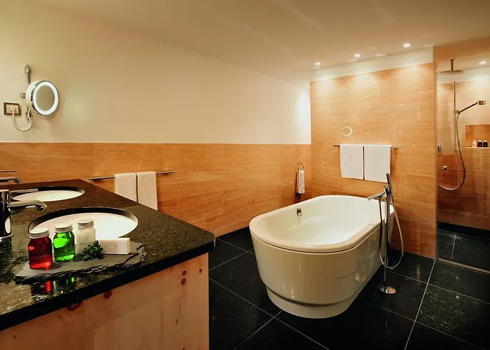 Отель Paradies Фтан