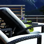 Hotel Paradies